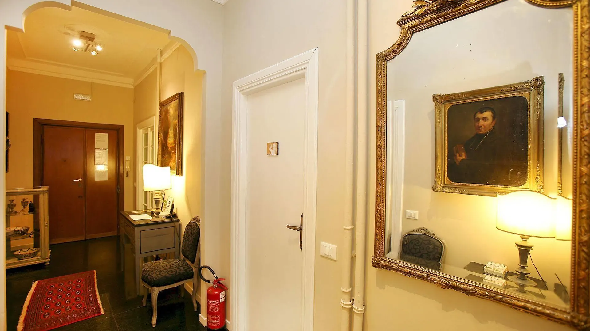 Amica Roma Guest House